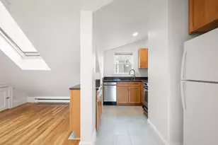 14 Notre Dame Ave, Cambridge, MA 02140 - Photo 13
