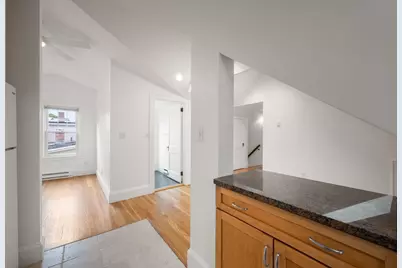 14 Notre Dame Ave #C, Cambridge, MA 02140 - Photo 15