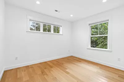 148 Pine St, Newton, MA 02466 - Photo 17