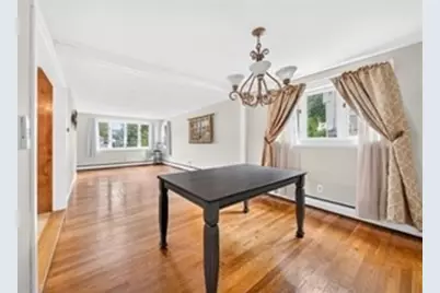 33 Fairchild Ave, Saugus, MA 01906 - Photo 5