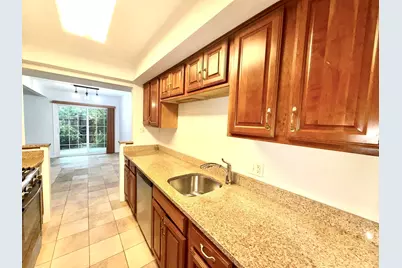 38 Yorktown Drive #A, Springfield, MA 01108 - Photo 9