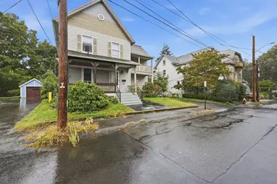 9 Walnut St #B, Northampton, MA 01060 - Photo 23