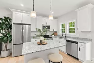 41 Homeward Ave, Uxbridge, MA 01569 - Photo 5