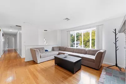 131 Beacon Hill Rd, West Springfield, MA 01089 - Photo 3