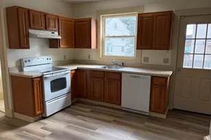 17 Lake St, Hopedale, MA 01747 - Photo 5