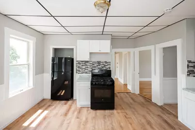 38 Everard St #U3, Worcester, MA 01609 - Photo 3