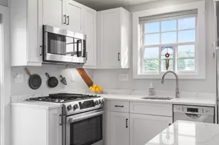 46 Granite St, Rockport, MA 01966 - Photo 11