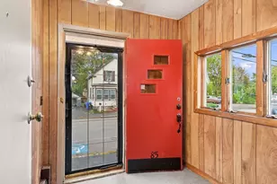 85 Pine St, Swampscott, MA 01907 - Photo 3