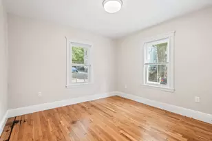 12 Ashland St, Boston, MA 02122 - Photo 5