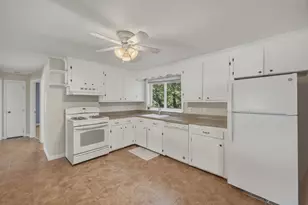 26 Sunset Rd, Dracut, MA 01826 - Photo 7