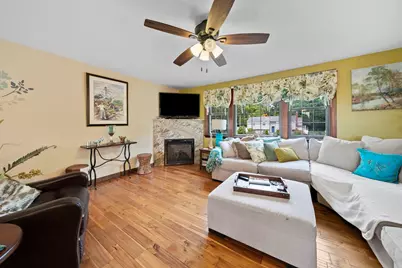 12 Liberty Rd, Marshfield, MA 02050 - Photo 9