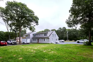 4 Edgerton Dr, Falmouth, MA 02556 - Photo 7