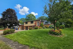 130 St Claire St, Braintree, MA 02184 - Photo 3
