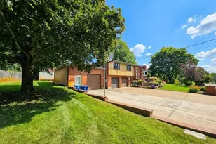 130 St Claire St, Braintree, MA 02184 - Photo 5