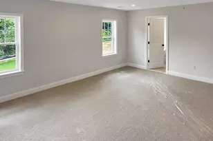 9 Whitman Cir, Bellingham, MA 02019 - Photo 5
