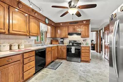 29 Hill Terrace, Ludlow, MA 01056 - Photo 15