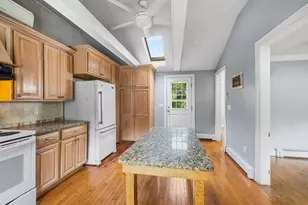 9 E Harbor Cir, Falmouth, MA 02536 - Photo 11