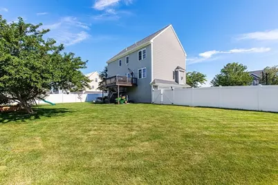 18 Blue Grass Circle, Taunton, MA 02780 - Photo 37