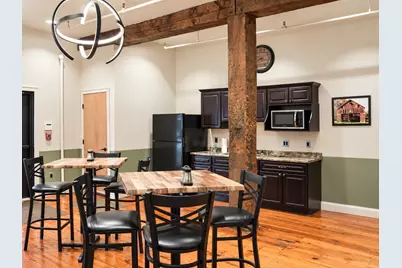 65D Elm St, Hatfield, MA 01038 - Photo 5