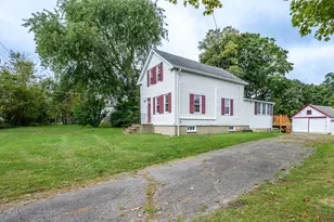 562 Waquoit Hwy, Falmouth, MA 02536 - Photo 3