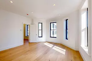 57 Hancock St, Boston, MA 02114 - Photo 29