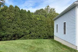 12 Longview Dr, Kingston, MA 02364 - Photo 3