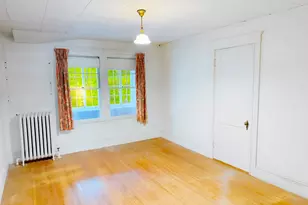 57 Benvenue St, Wellesley, MA 02482 - Photo 9