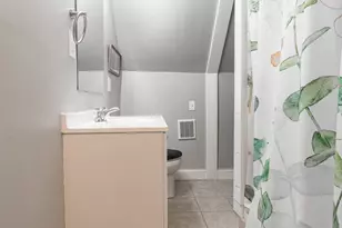 17 Spring St, Chicopee, MA 01013 - Photo 27