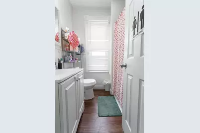 17 Spring St, Chicopee, MA 01013 - Photo 17