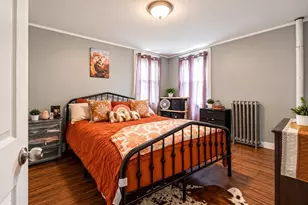 17 Spring St, Chicopee, MA 01013 - Photo 11