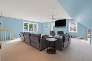 124 Haywood Dr, East Brookfield, MA 01515 - Photo 9