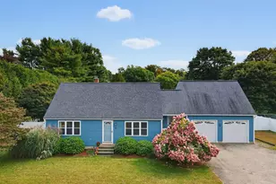 124 Haywood Dr, East Brookfield, MA 01515 - Photo 1