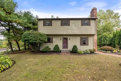 38 Hawthorne Rd, Wayland, MA 01778 - Photo 3