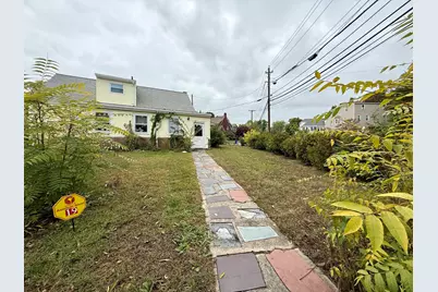 19 Brookdale Rd, Arlington, MA 02474 - Photo 3