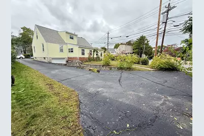 19 Brookdale Rd, Arlington, MA 02474 - Photo 9