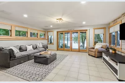 89 Dunstable, Westford, MA 01886 - Photo 21