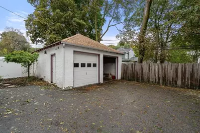 40 Murray Hill Rd. #3, Boston, MA 02131 - Photo 9
