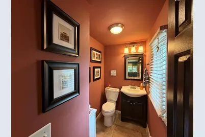 50 Plum Tree Ln, Greenfield, MA 01301 - Photo 15