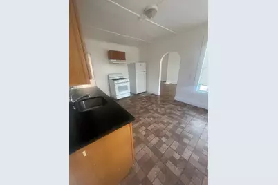135 Chestnut Street #1, Lynn, MA 01902 - Photo 1