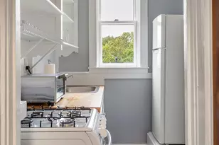 10 Dana St, Cambridge, MA 02138 - Photo 13
