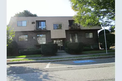 26 Chestnut Street #16, Wakefield, MA 01880 - Photo 1