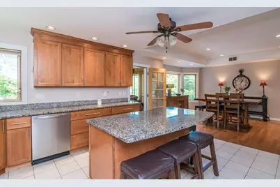 1527 Southampton Road, Montgomery, MA 01085 - Photo 7