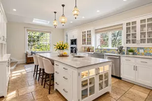 9 Farrar St, Cambridge, MA 02138 - Photo 9