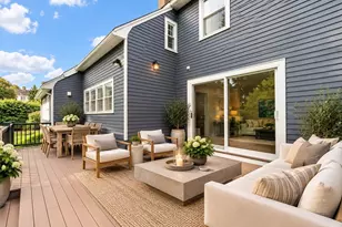 126 Lawrence Rd, Medford, MA 02155 - Photo 31