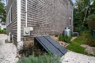 24 Avenue C, Plymouth, MA 02360 - Photo 17
