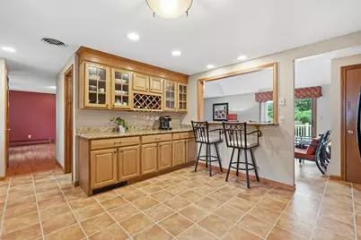 16 Matthew Dr, Easthampton, MA 01027 - Photo 11