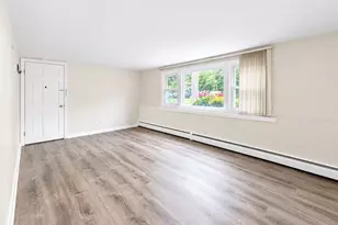 91 Elm St, Uxbridge, MA 01569 - Photo 7