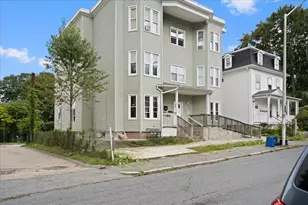 128 Beacon St, Worcester, MA 01610 - Photo 31