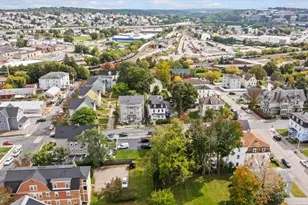 128 Beacon St, Worcester, MA 01610 - Photo 9