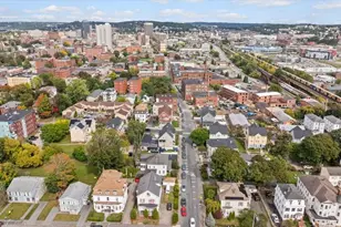 128 Beacon St, Worcester, MA 01610 - Photo 21
